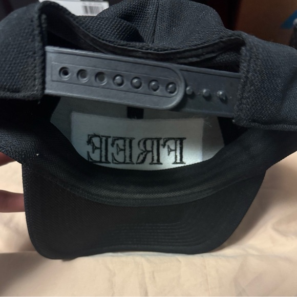 Wilfred Free hat - Picture 2 of 2